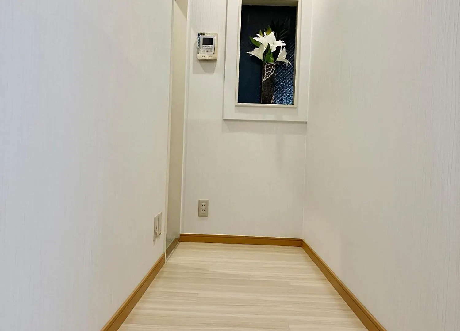 Ueno Yuyuhouse 1Room For Rent, Close To Senso-Ji Temple,Kaminarimon Gate,Kappabashi Dougu Street,Akihabara,Shinjuku And Disneyland Tokyo 0*,  Japan